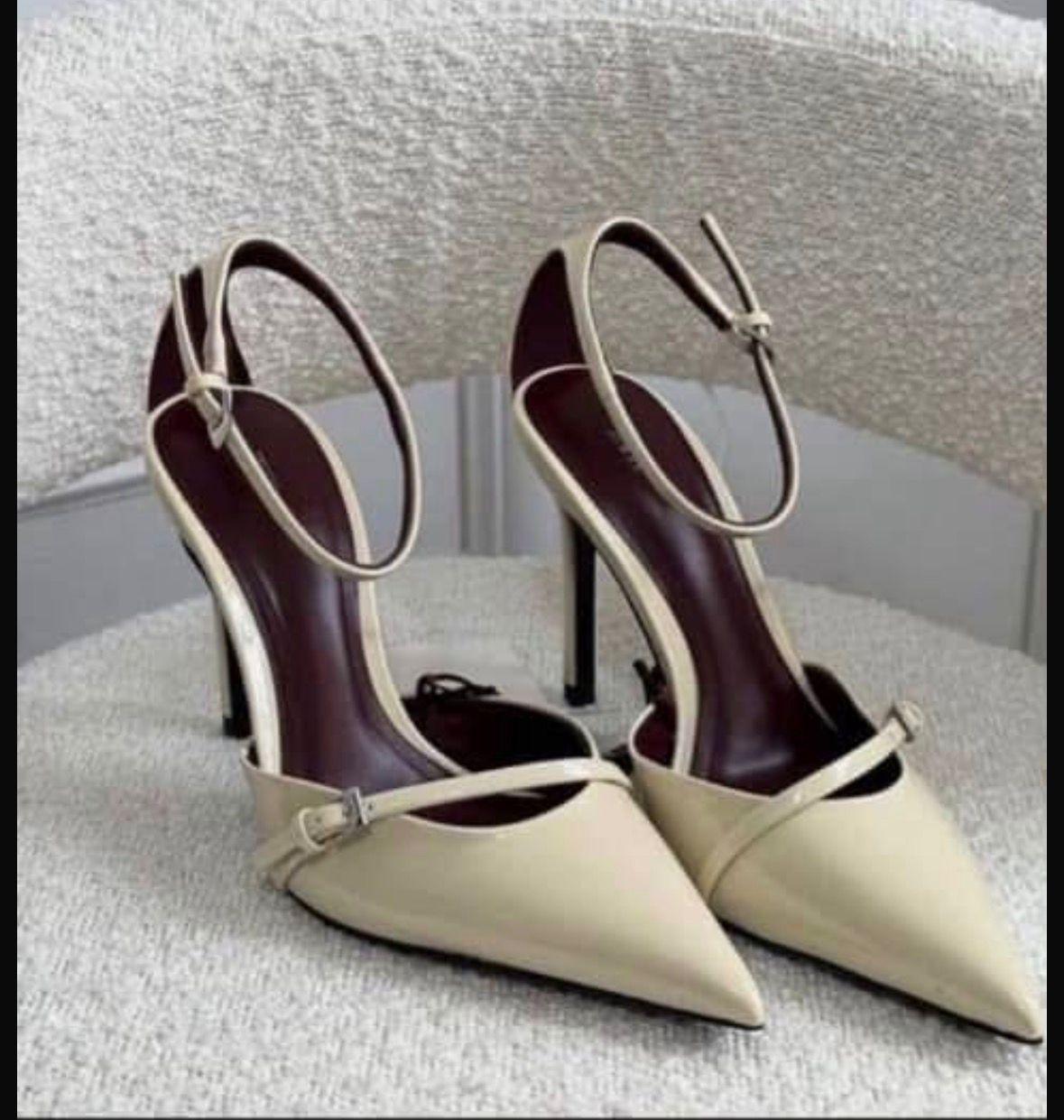 Pointed Toe Ankle-Strap Pumps with Buckle Detail