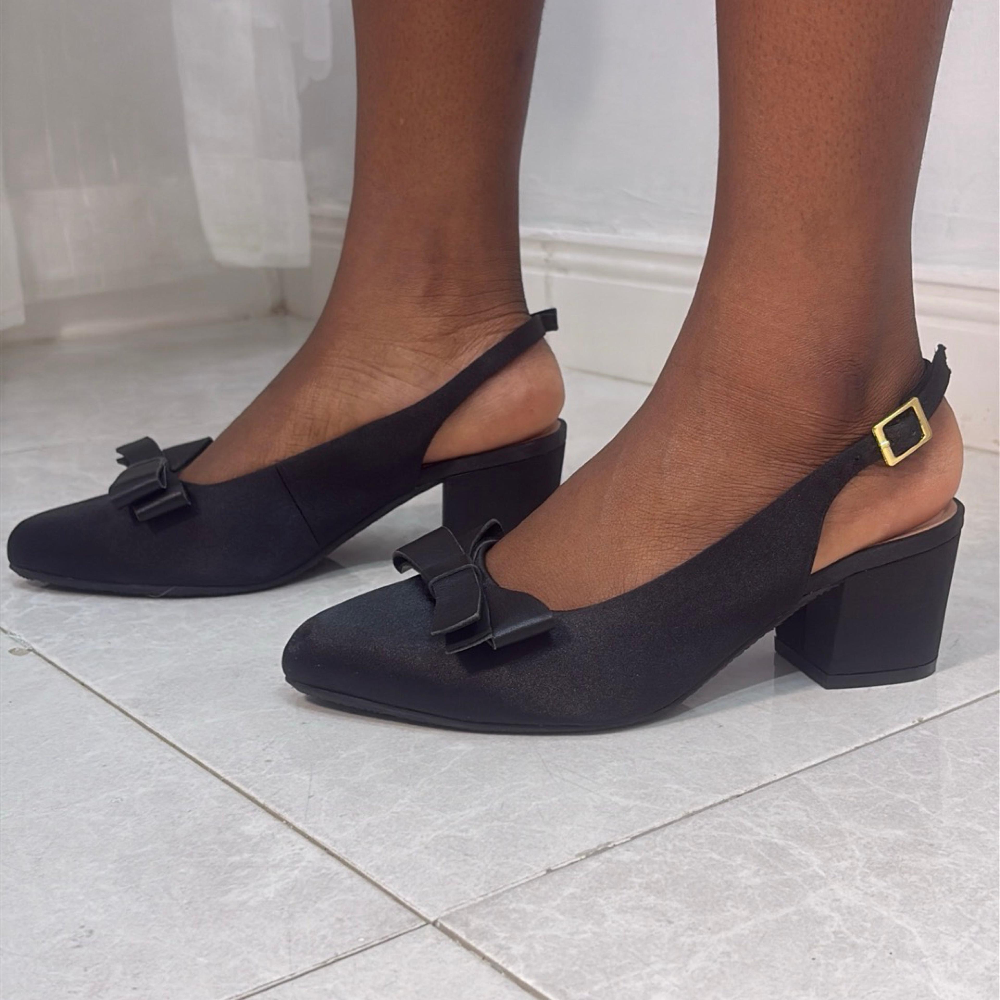 Wydr Bow Detail Slinback Block Heel Pump in Black